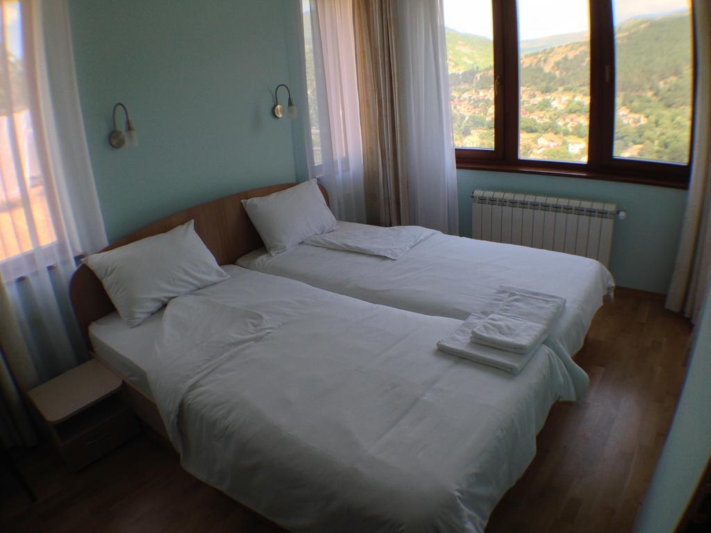 Mala Planina Guest House Iskrets エクステリア 写真