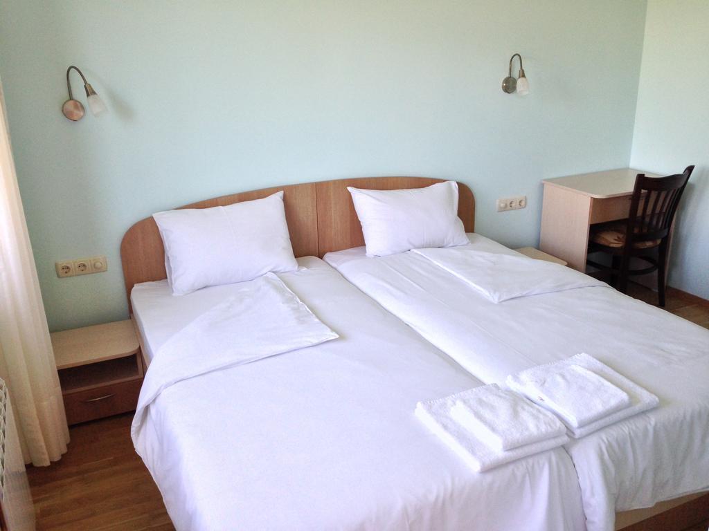 Mala Planina Guest House Iskrets 部屋 写真
